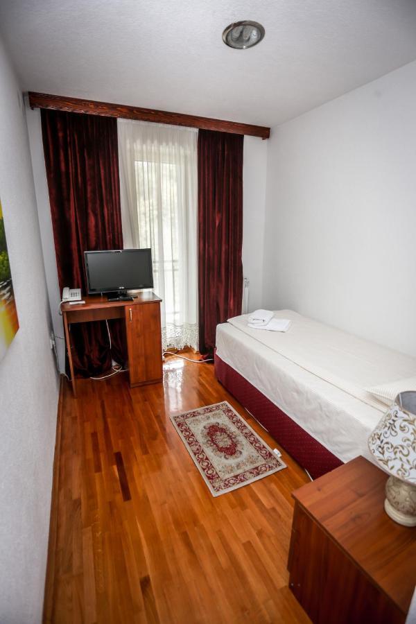 Hotel Bob Saraievo Exterior foto
