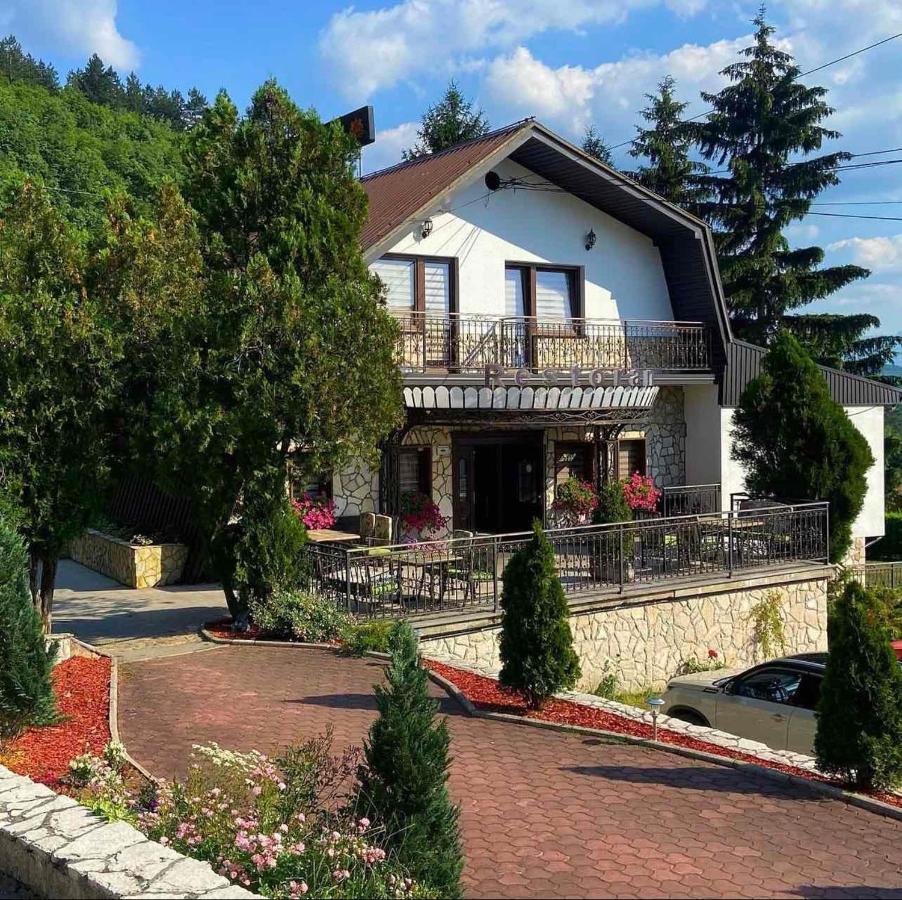 Hotel Bob Saraievo Exterior foto